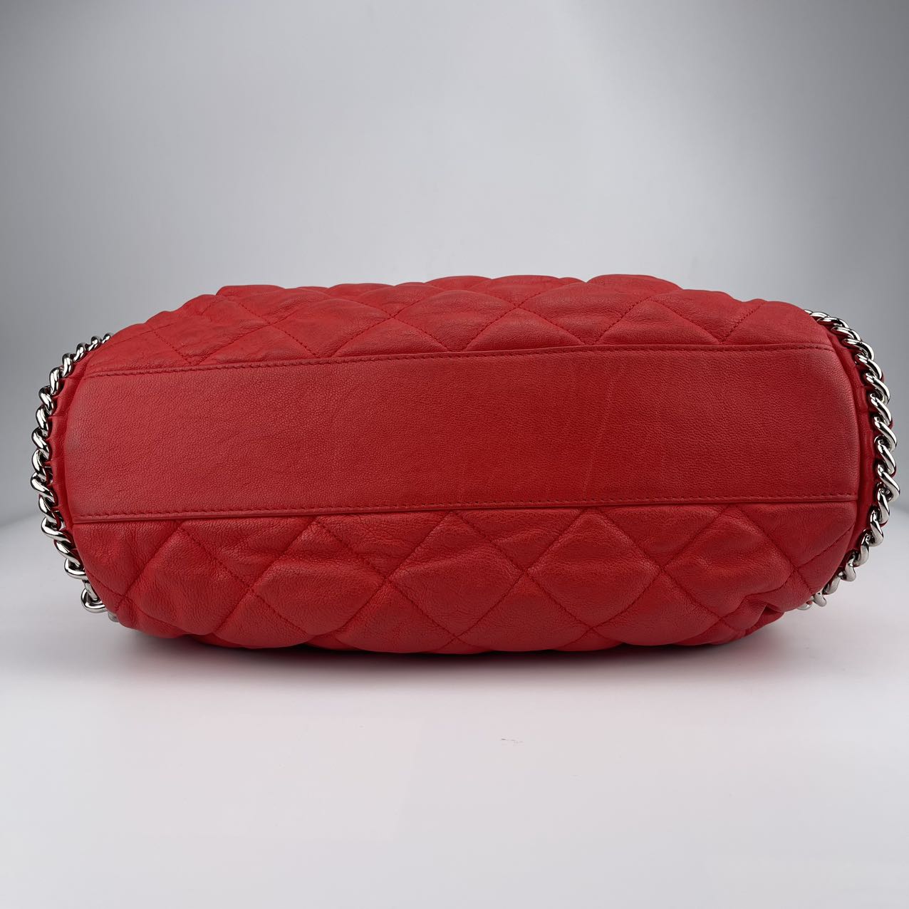 Chanel Red Calfskin Leather Edge Detail Multi-Chain Airport Bag[used]