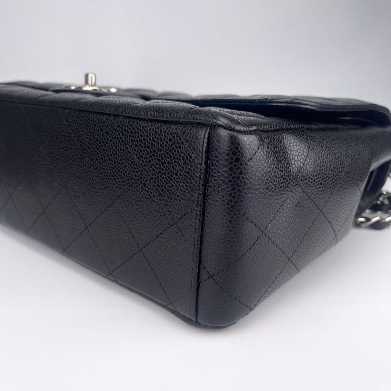 Chanel Classic Double Flap Maxi Black Silver Caviar Skin[used]