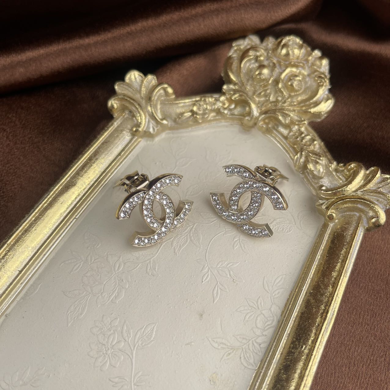 Chanel coco mark diamond earrings[used]