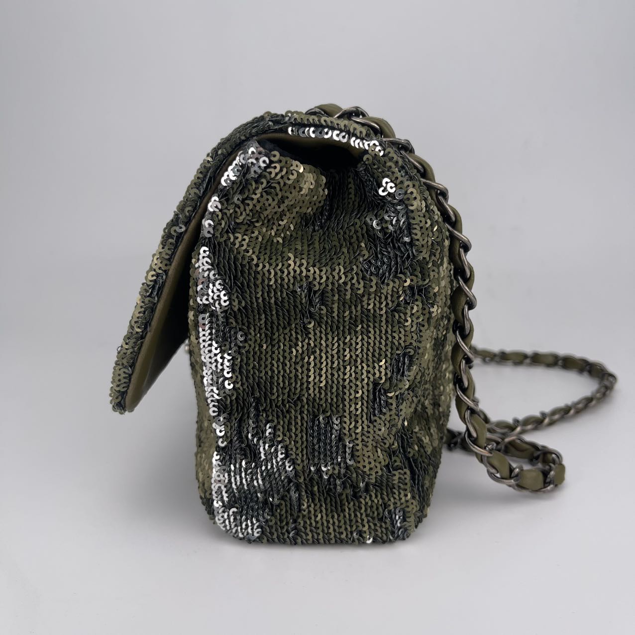 CHANEL Classic Flap Bag Sequin Cuba Limited Edition with Authenticity Card [Used]