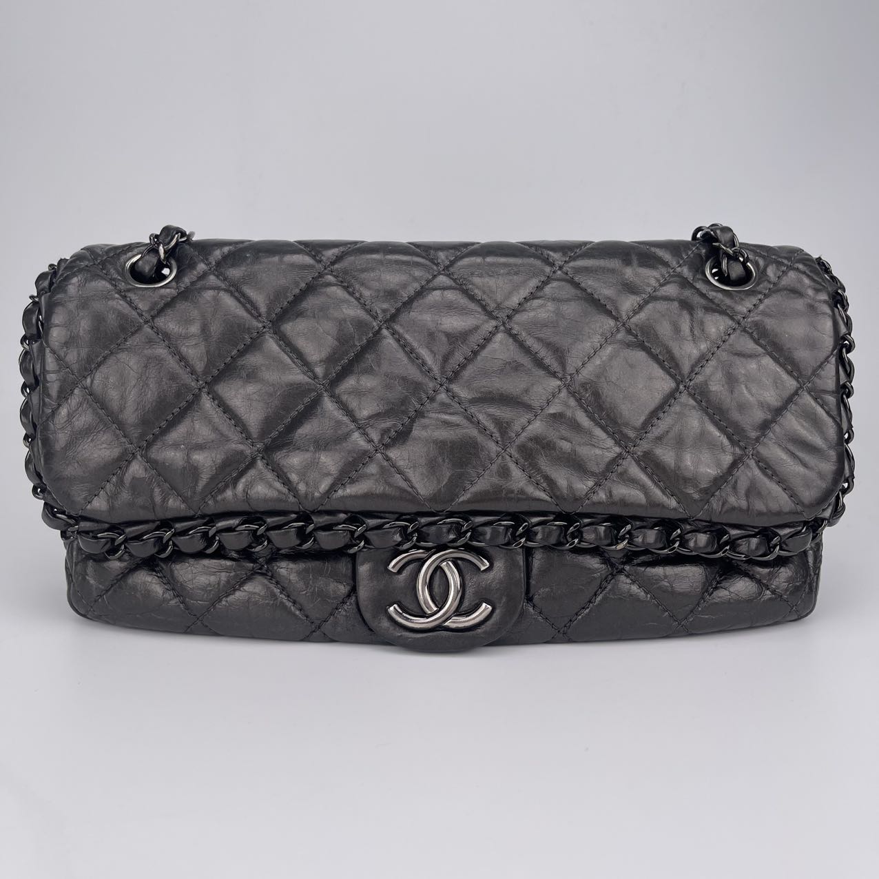 CHANEL Classic Flap Bag with Piped Edges in Glazed Calfskin Leather [Used]