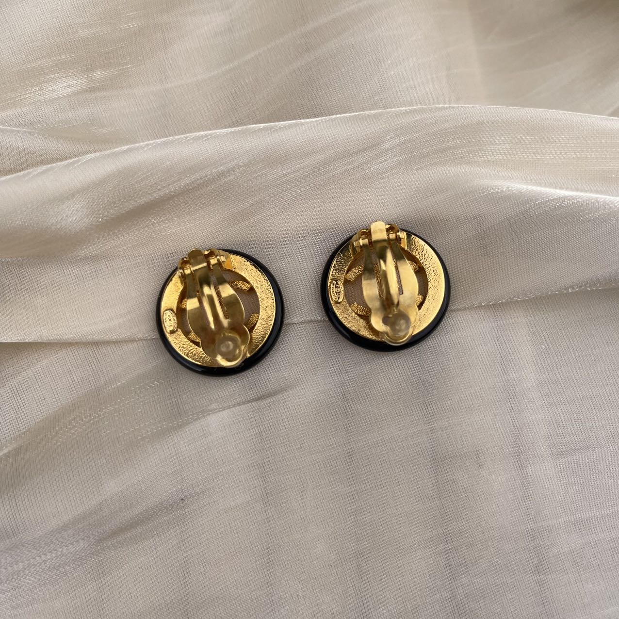 Chanel Coco Mark Round Clip-On Earrings[Used]