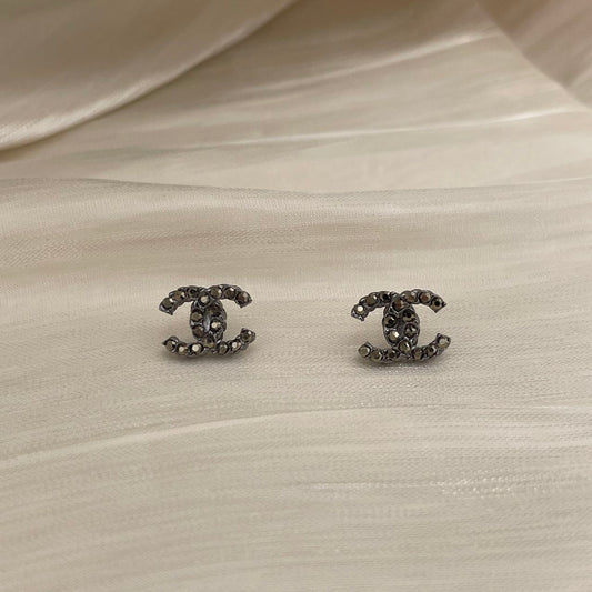 CHANEL Coco Mark Rhinestone Stud Earrings C18V [Used]