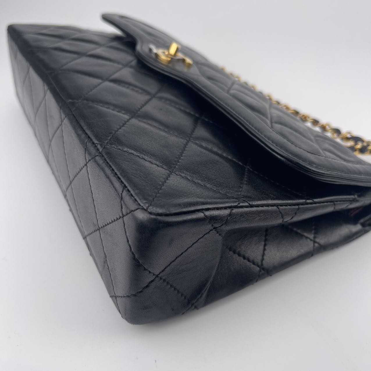 Chanel lambskin leather bag[Used]