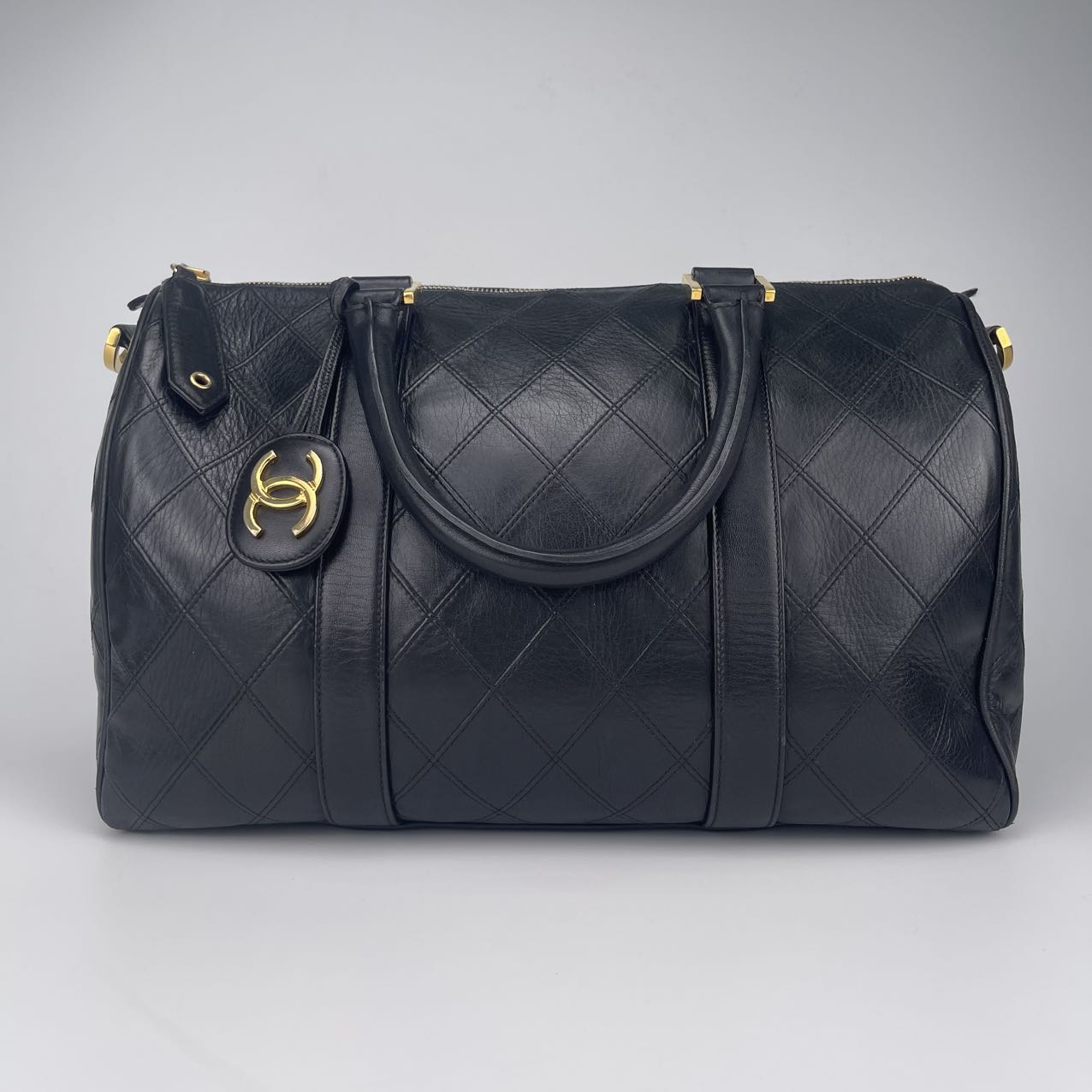 Chanel Durable black calfskin leather bag[Used]