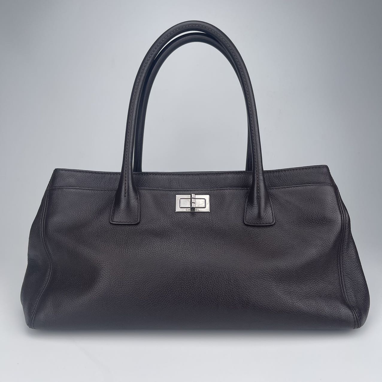 Chanel Premium brown calfskin leather bag[Used]