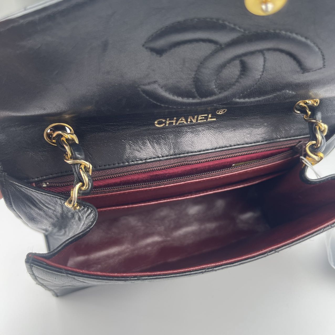 Chanel  Supple black lambskin leather [Used]