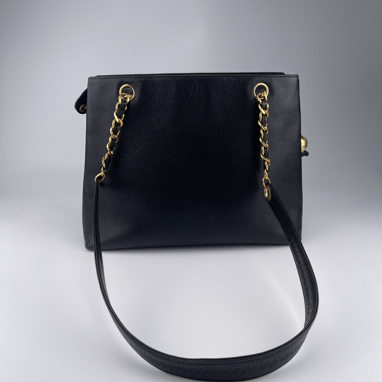 Chanel Black Caviar leather Shoulder Tote Bag [Used]