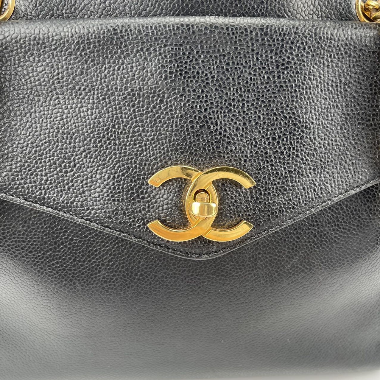 Chanel Black Caviar leather Shoulder Tote Bag [Used]