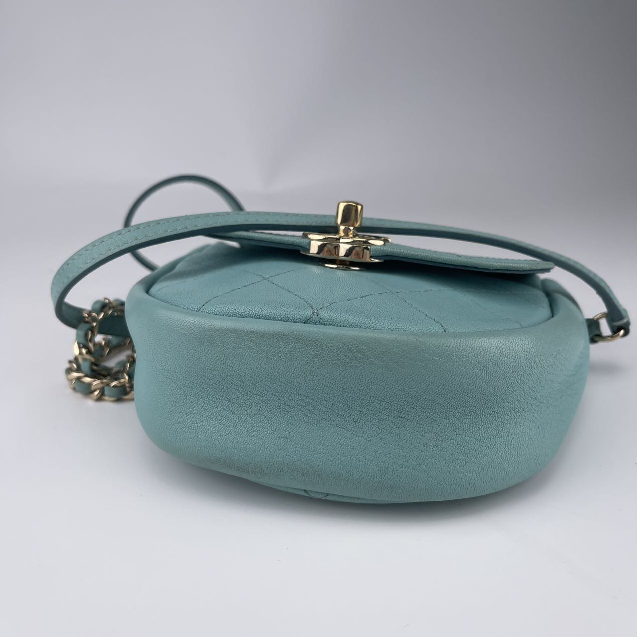 Chanel Elegant Blue calfskin bag [Used]