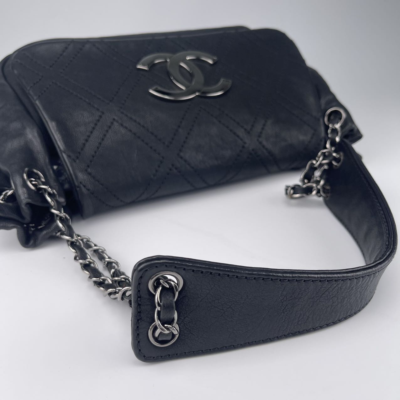 Chanel Black Caviar Leather Shoulder Bag  [Used]