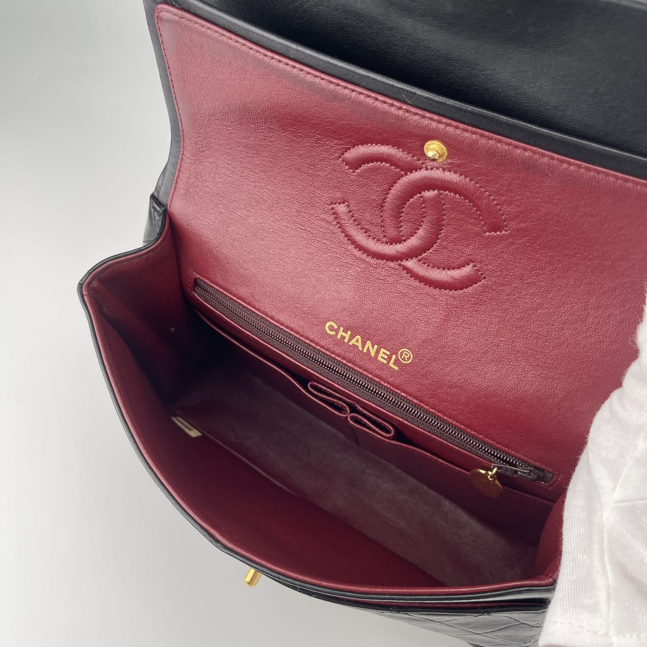 Chanel Black Lambskin Quilted Classic Flap Bag [Used]