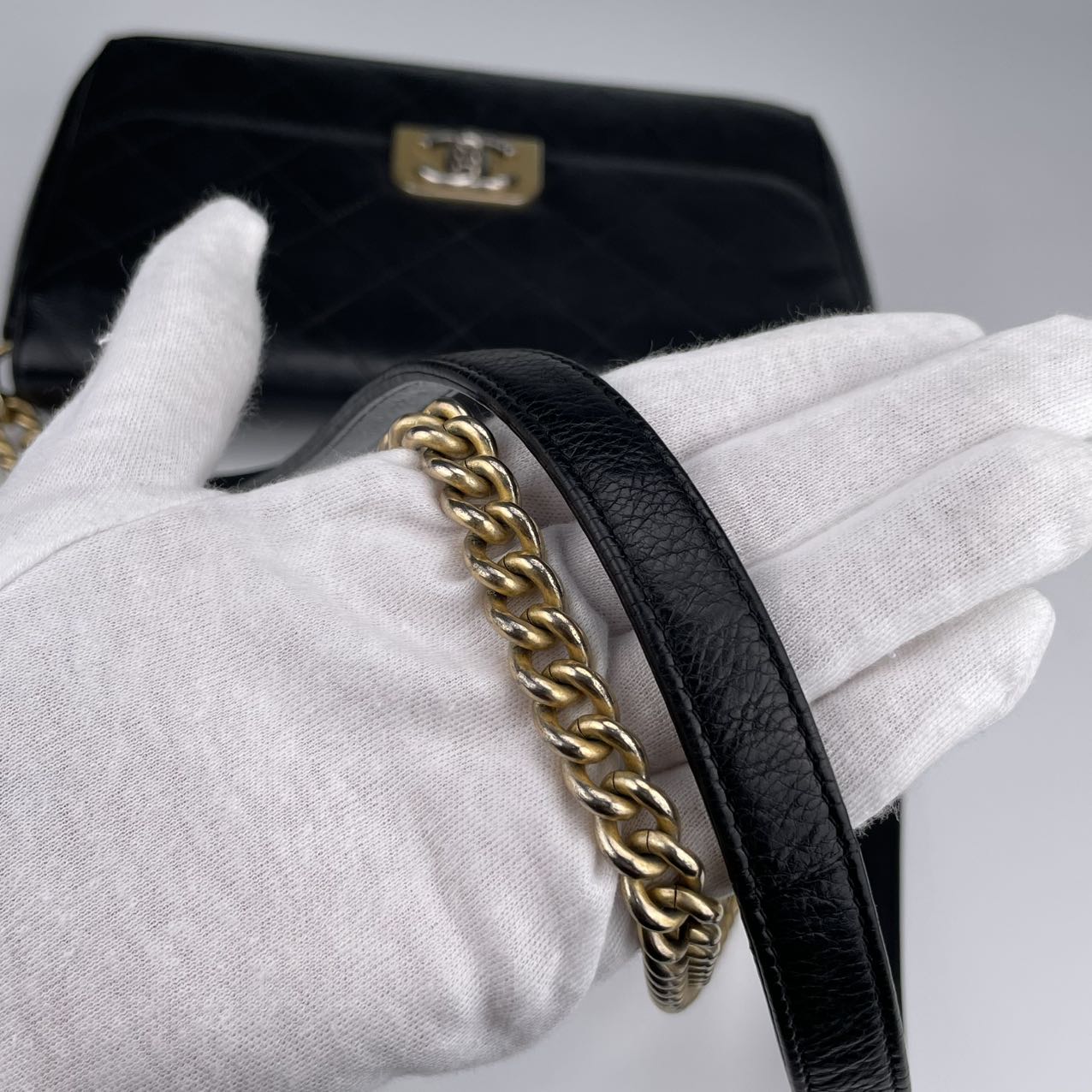Chanel Turn-lock Flap Bag[Used]