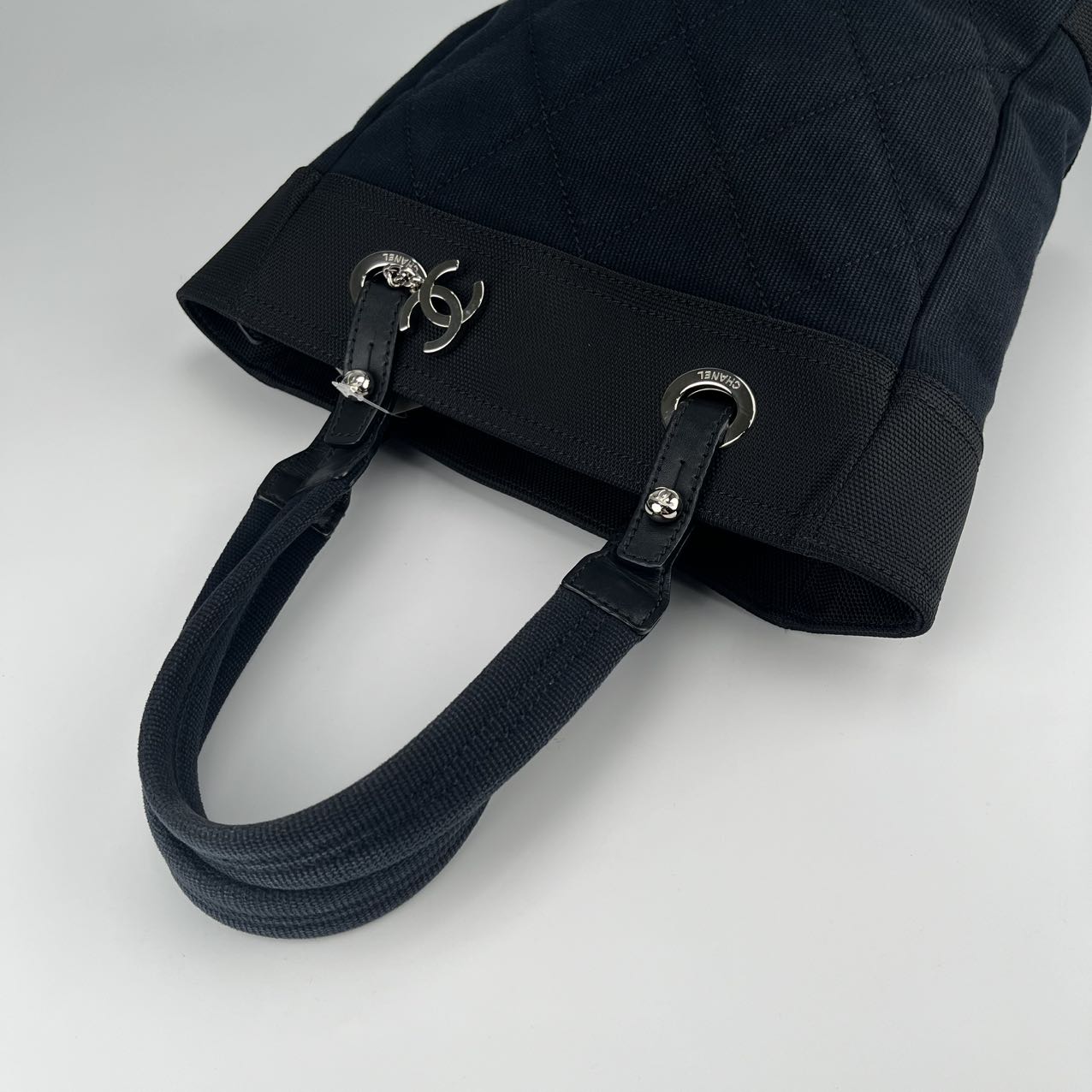 Chanel Handbag[Used]