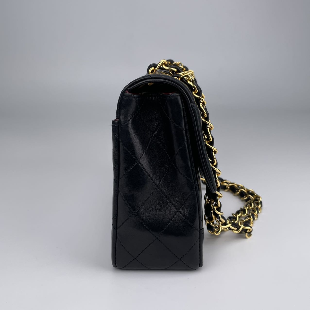 Chanel Matelassé Shoulder Bag[Used]