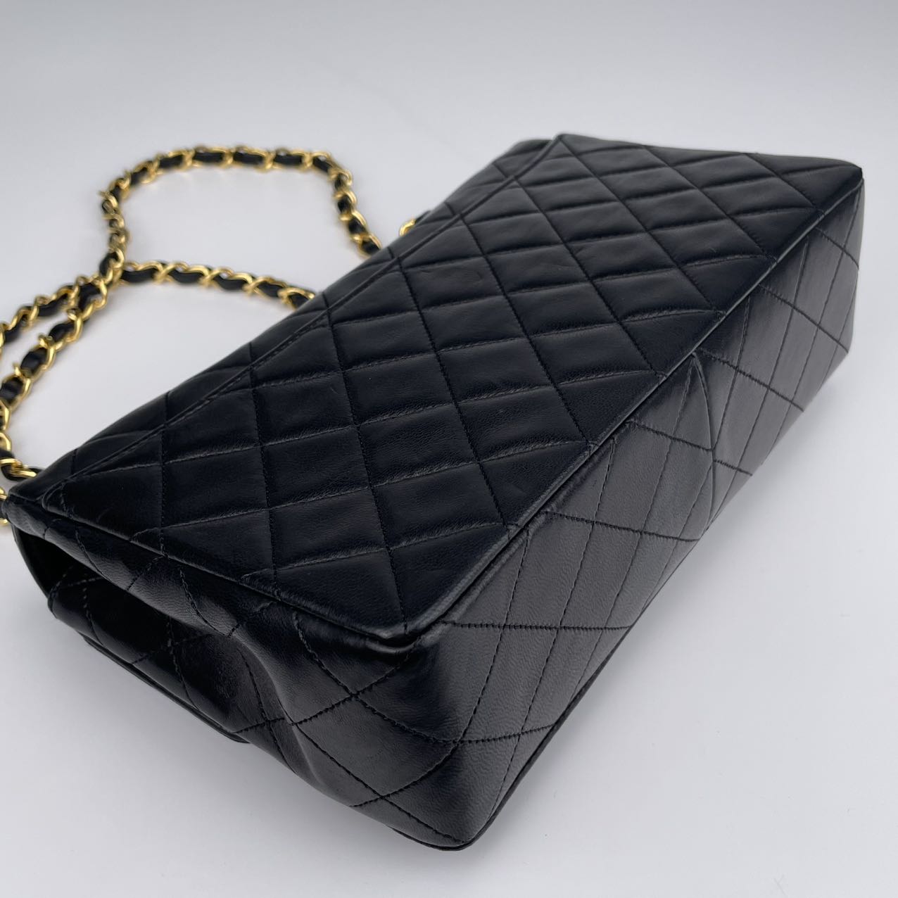 Chanel Matelassé Shoulder Bag[Used]