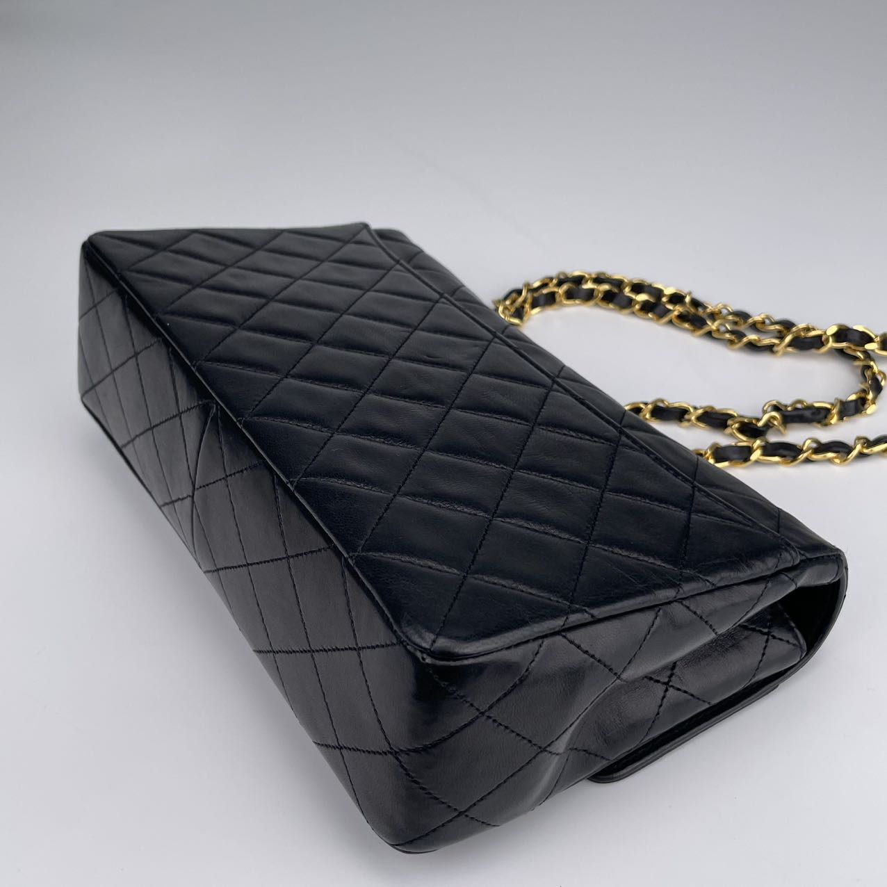 Chanel Matelassé Shoulder Bag[Used]