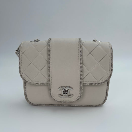 Chanel Matelassé Chain Shoulder Bag[Used]