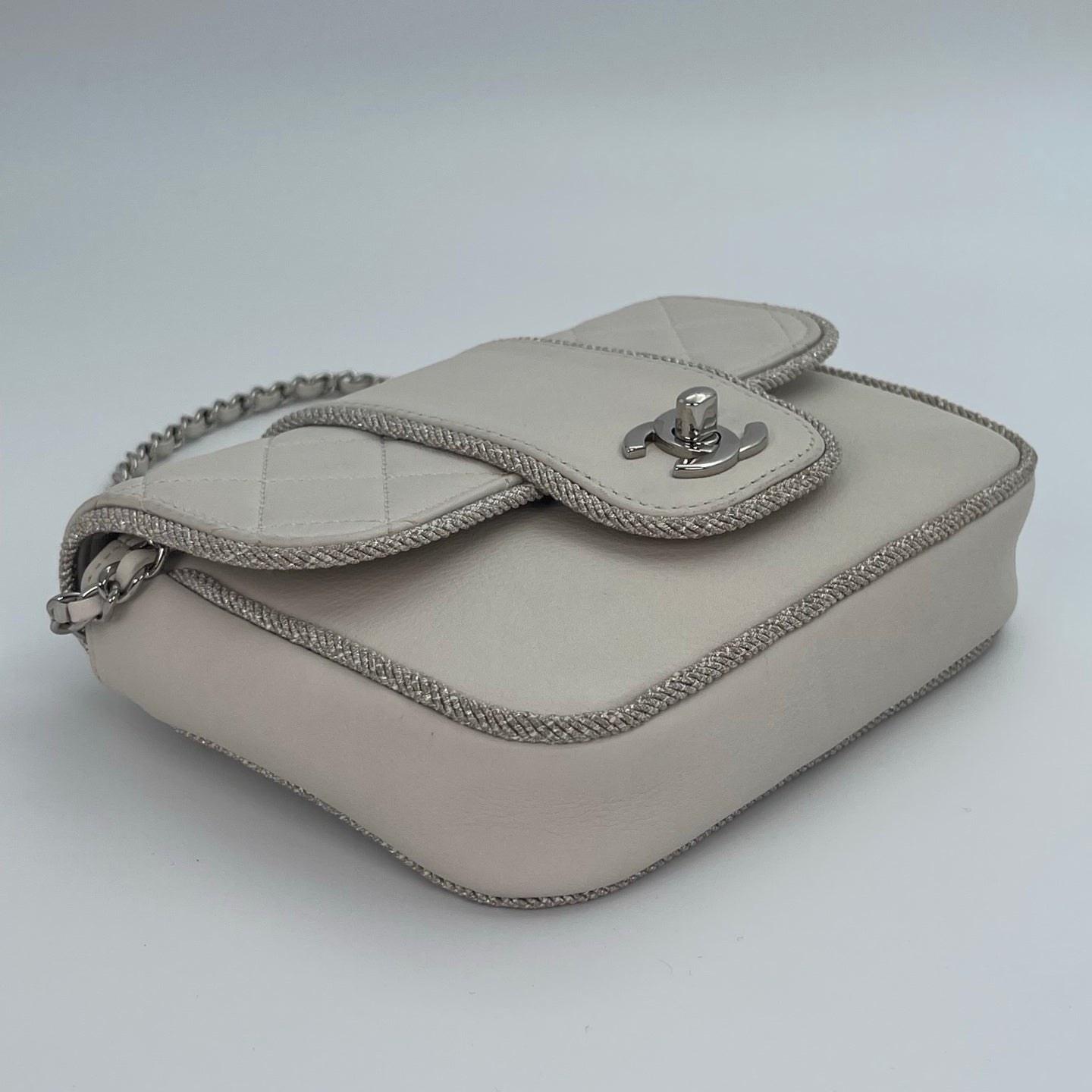 Chanel Matelassé Chain Shoulder Bag[Used]
