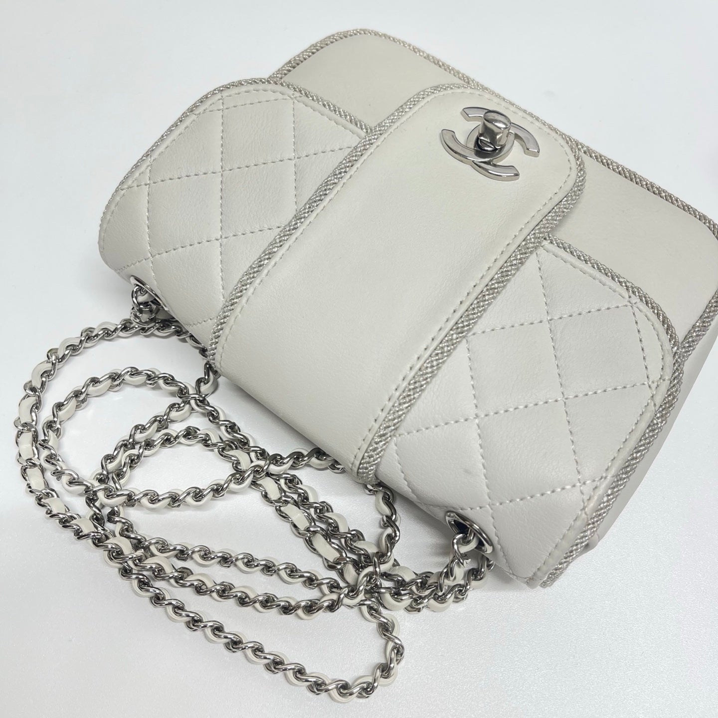 Chanel Matelassé Chain Shoulder Bag[Used]