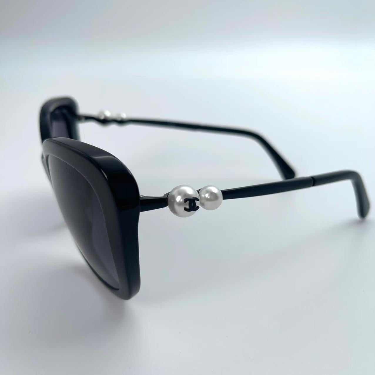 CHANEL Pearl Temple Sunglasses [Used]