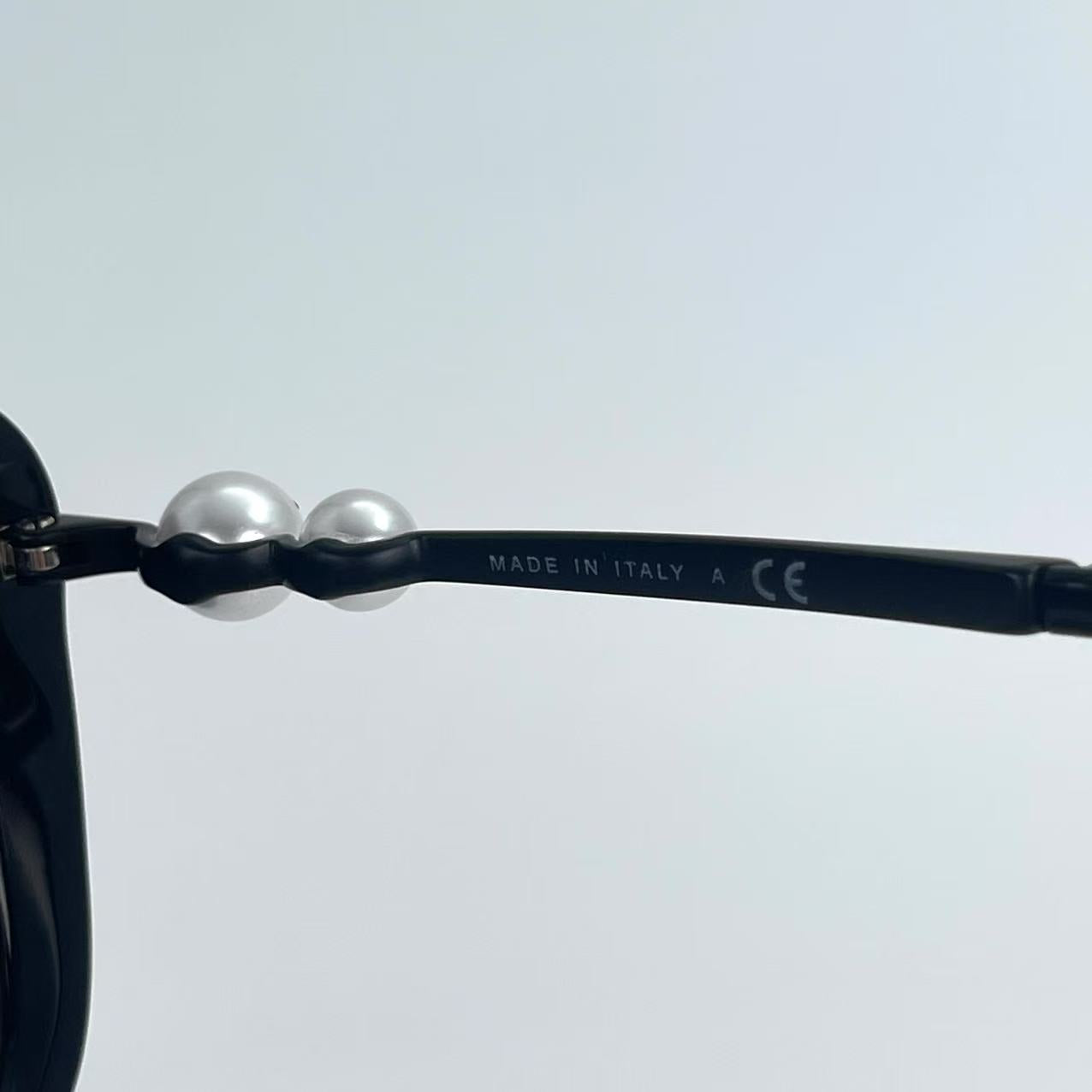 CHANEL Pearl Temple Sunglasses [Used]