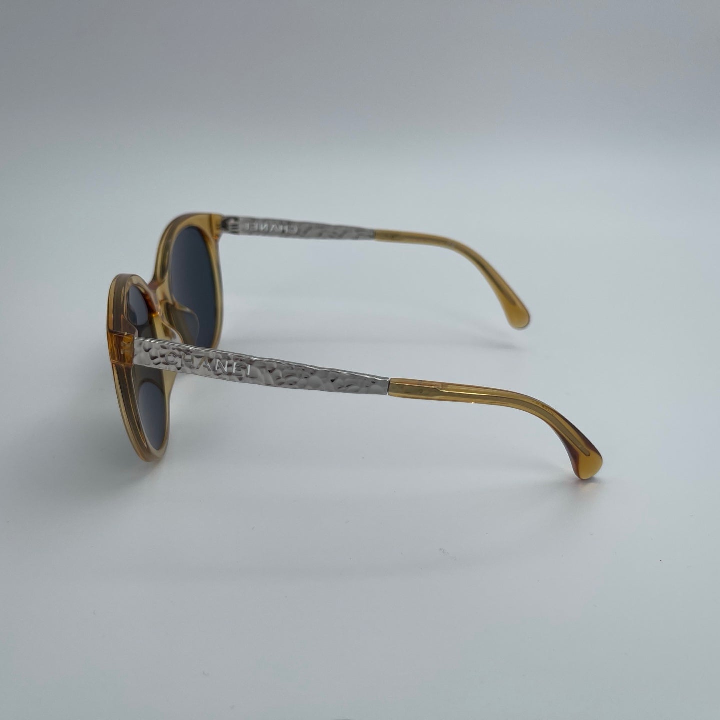 Chanel Sunglasses – Gold &amp; Silver Frame with Plastic Temples [Used]