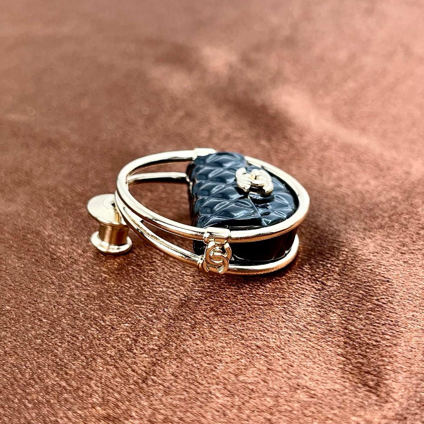 Chanel Coco Mark Matelassé Pin Brooch – Black × Gold [Used]