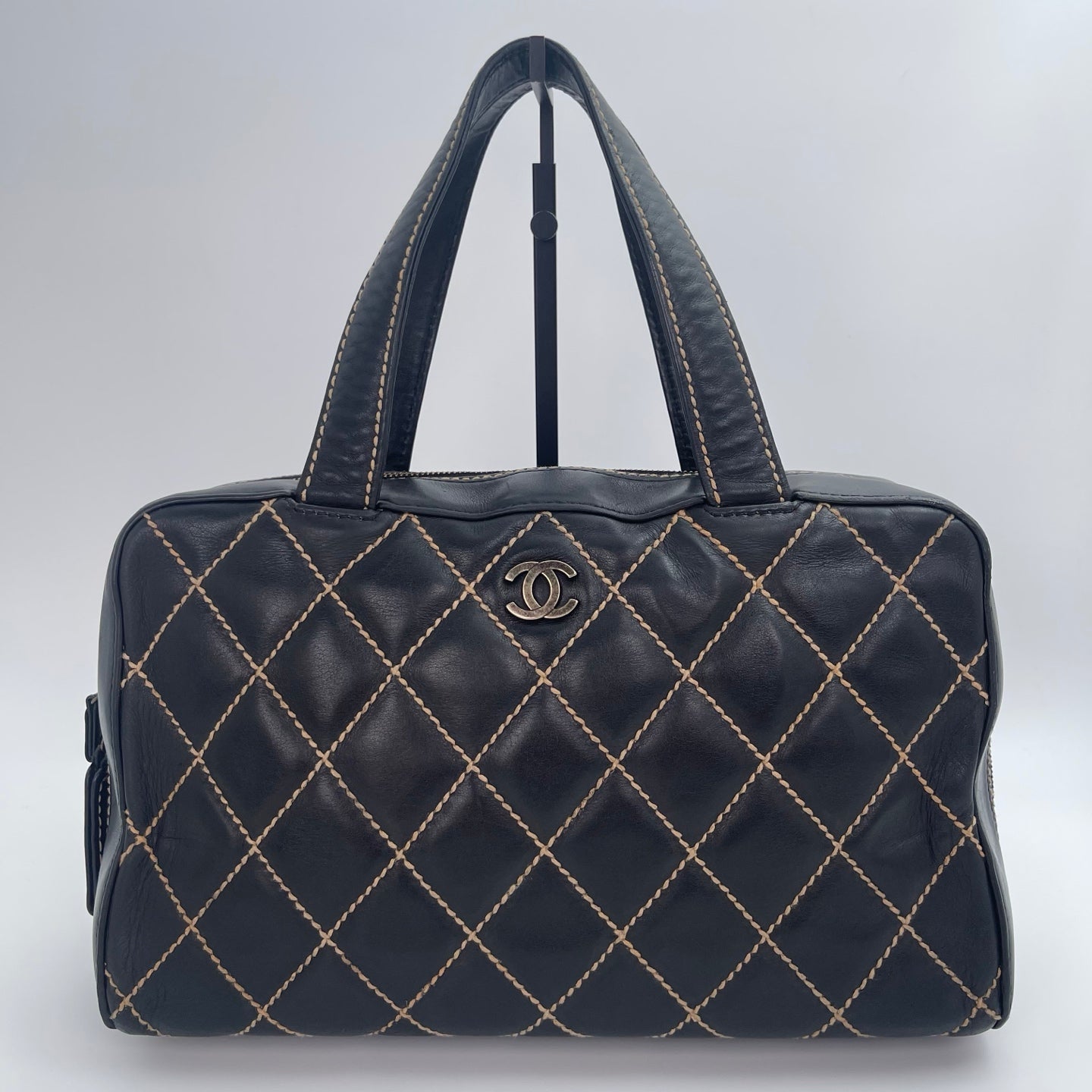 Chanel Wild Stitch Lambskin Handbag – Black & Gold [Used]