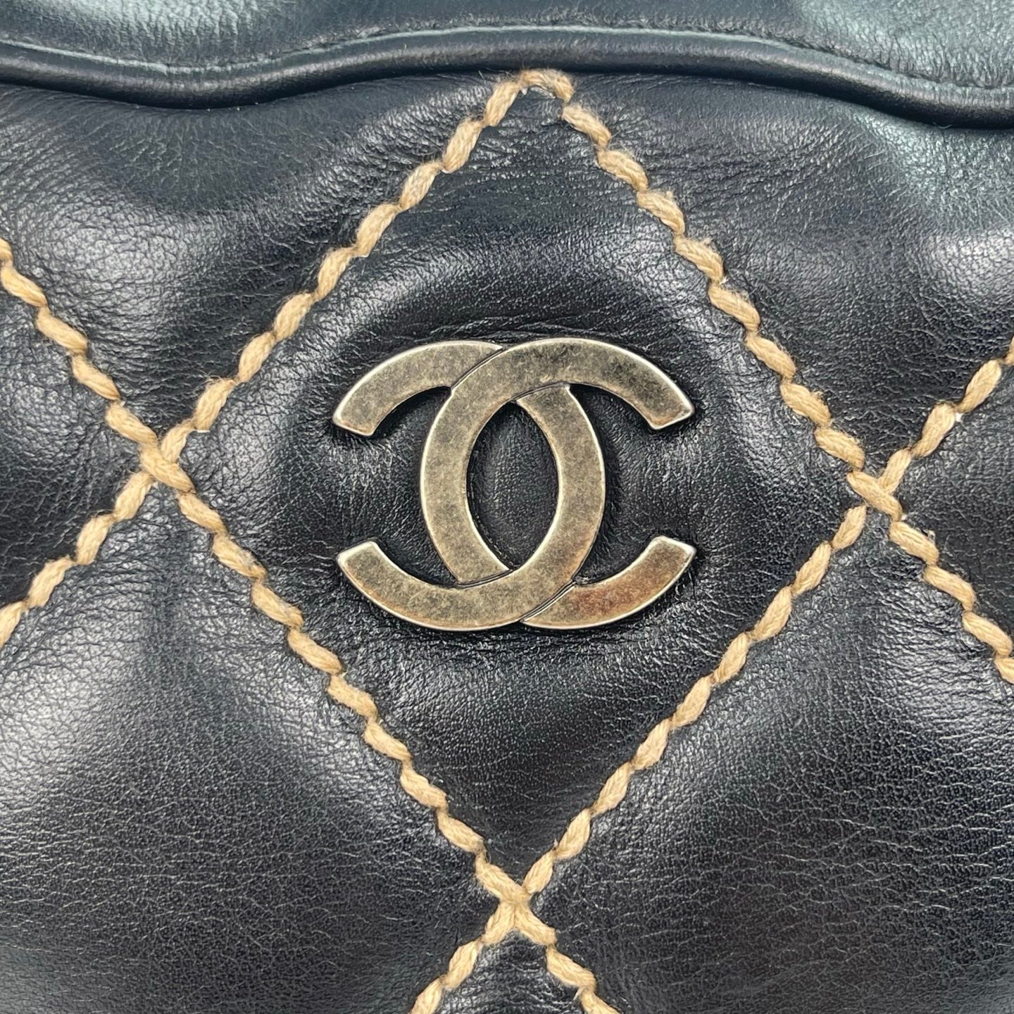 Chanel Wild Stitch Lambskin Handbag – Black & Gold [Used]