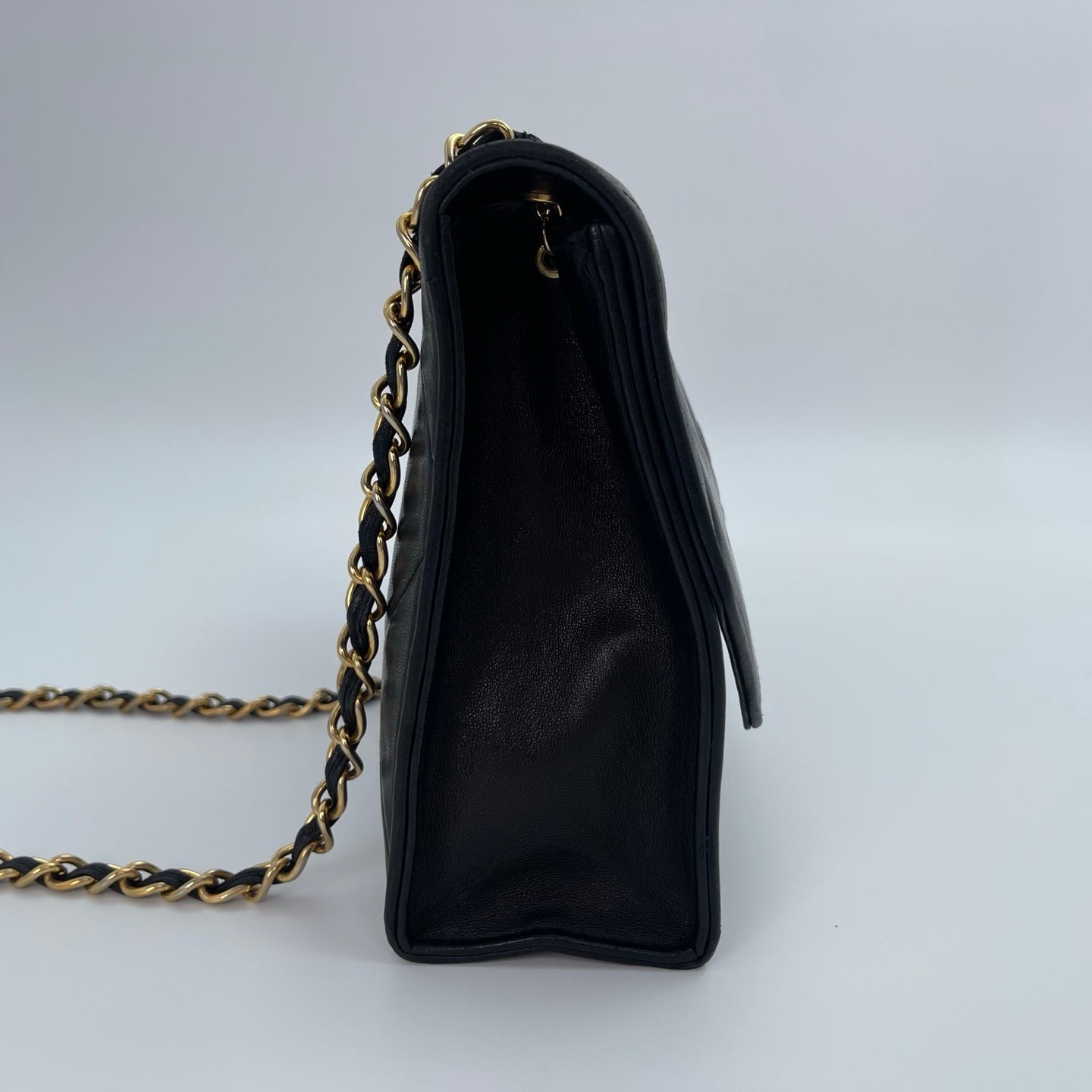 Chanel Black Lambskin Matelassé Coco Mark Chain Shoulder Bag [Used]
