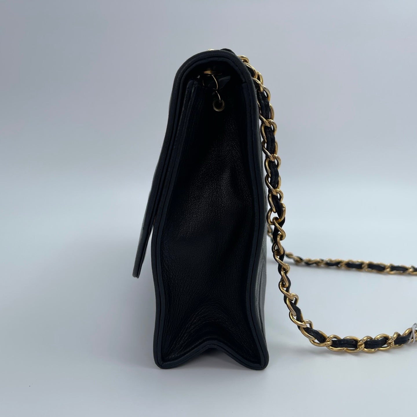 Chanel Black Lambskin Matelassé Coco Mark Chain Shoulder Bag [Used]