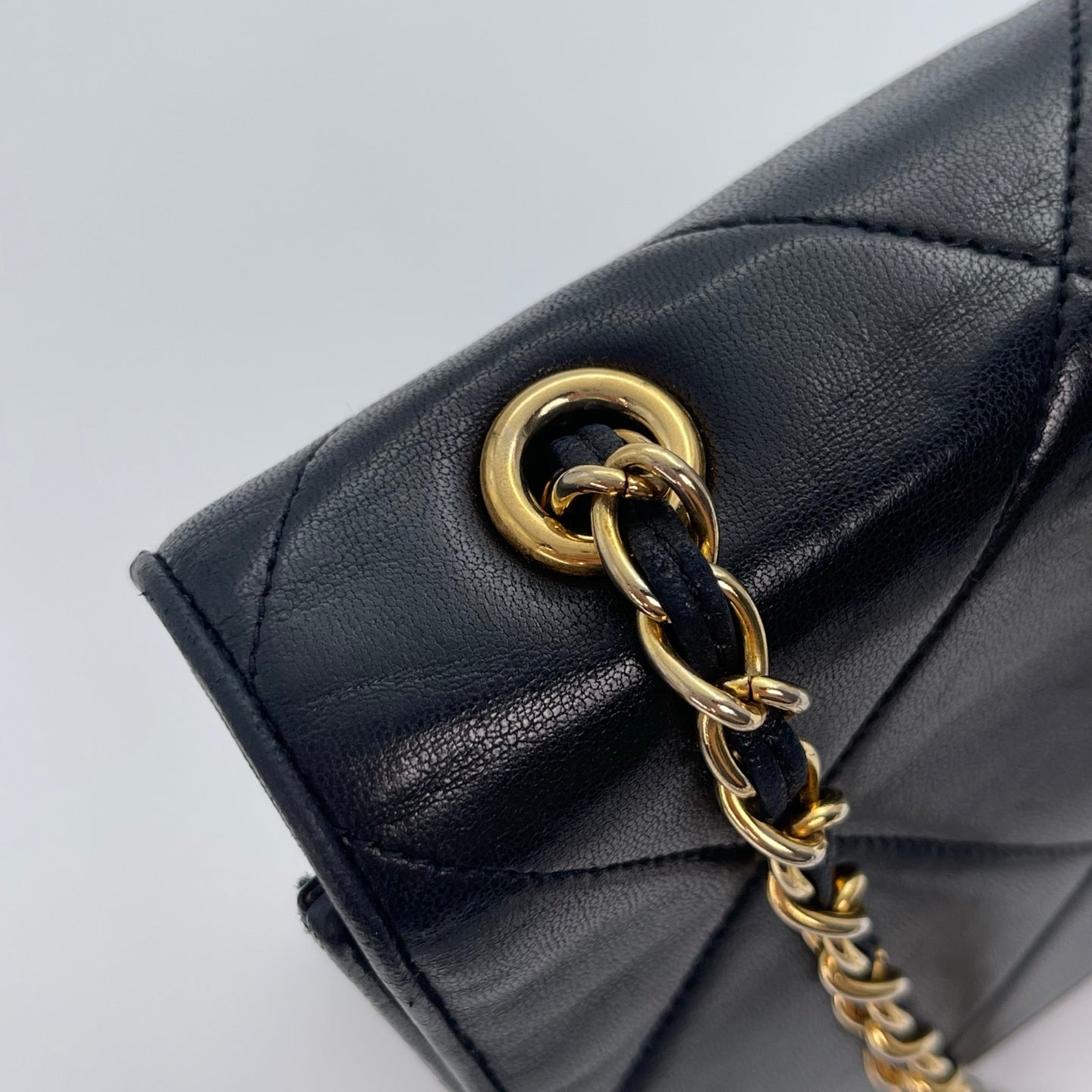 Chanel Black Lambskin Matelassé Coco Mark Chain Shoulder Bag [Used]