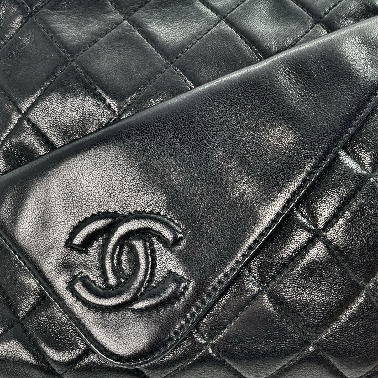 Chanel Black Lambskin Matelassé Fringe Chain Shoulder Bag [Used]