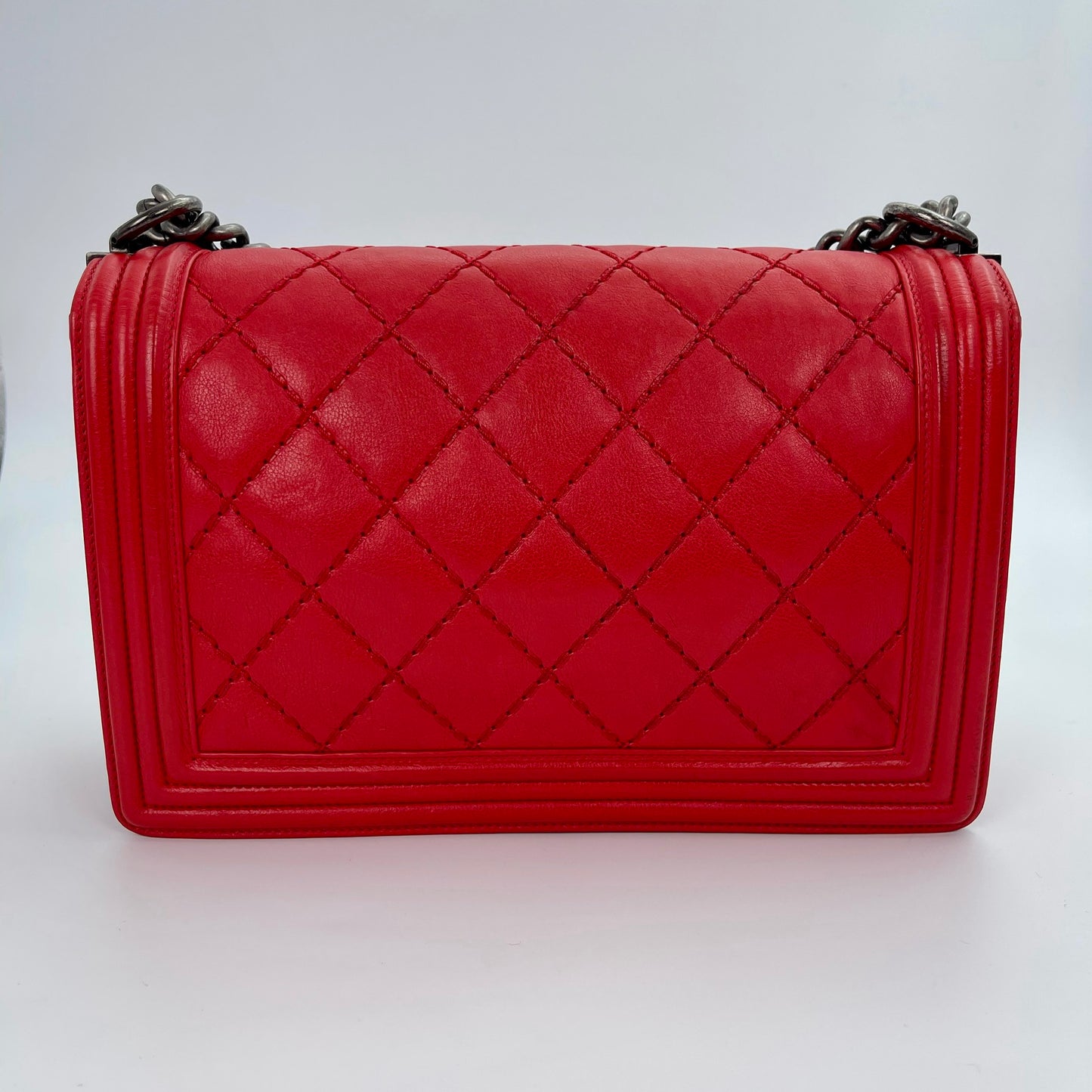 Chanel Le Boy Red Calfskin Flap Shoulder Bag [Used]