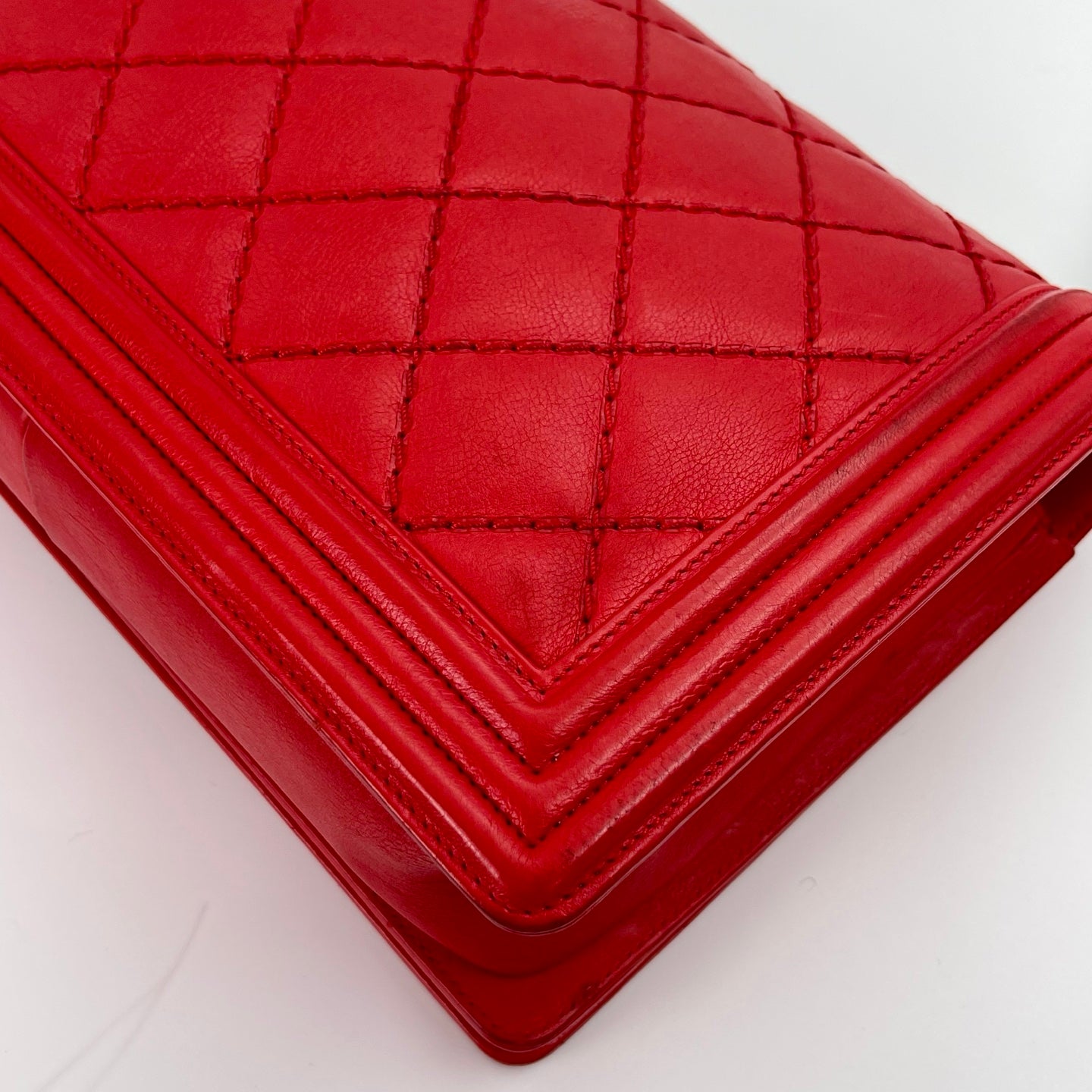 Chanel Le Boy Red Calfskin Flap Shoulder Bag [Used]