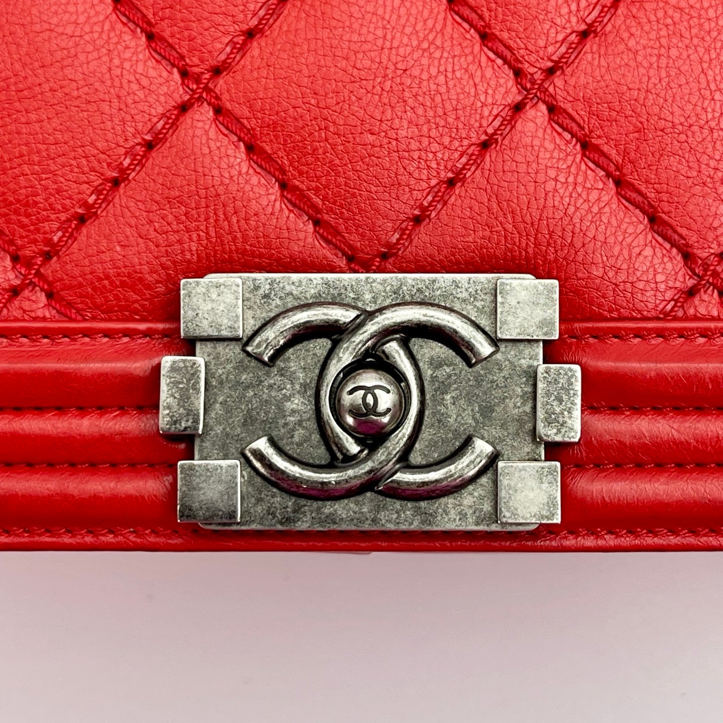 Chanel Le Boy Red Calfskin Flap Shoulder Bag [Used]