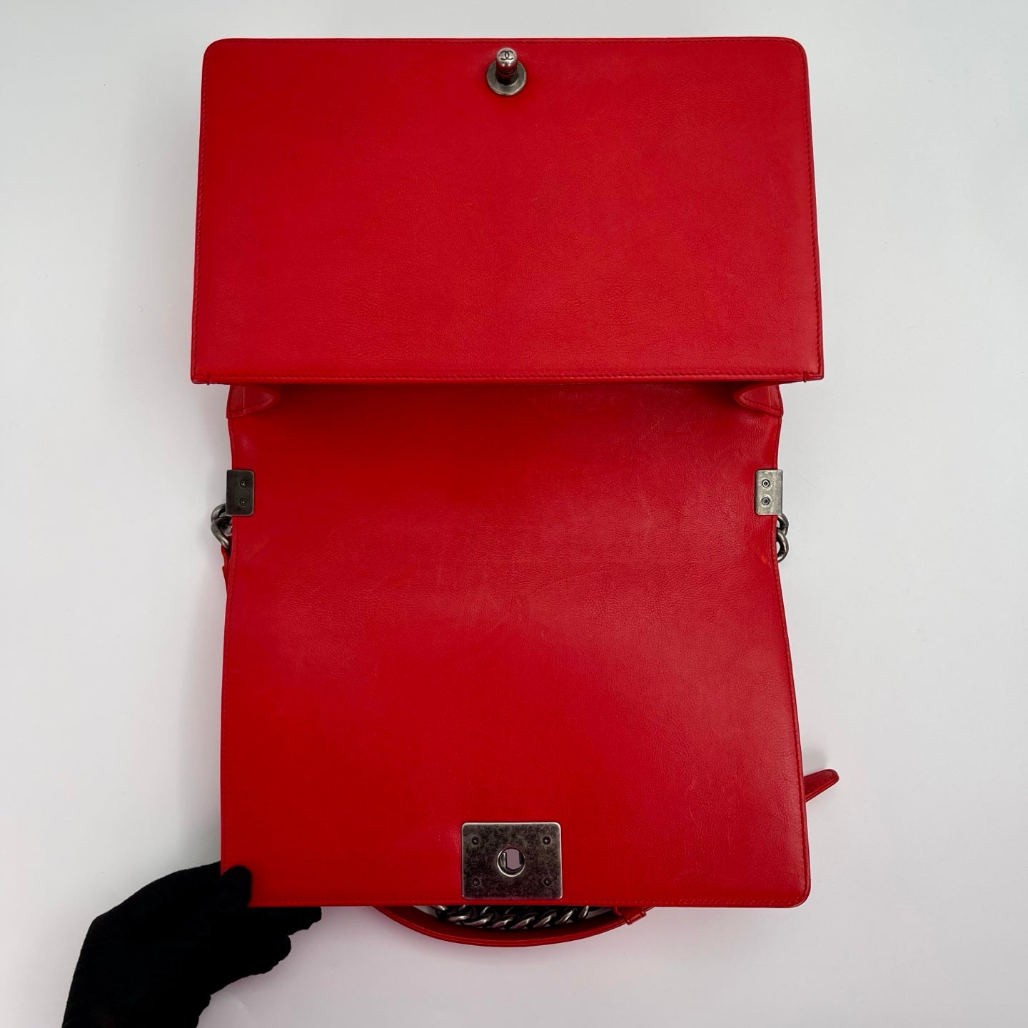Chanel Le Boy Red Calfskin Flap Shoulder Bag [Used]