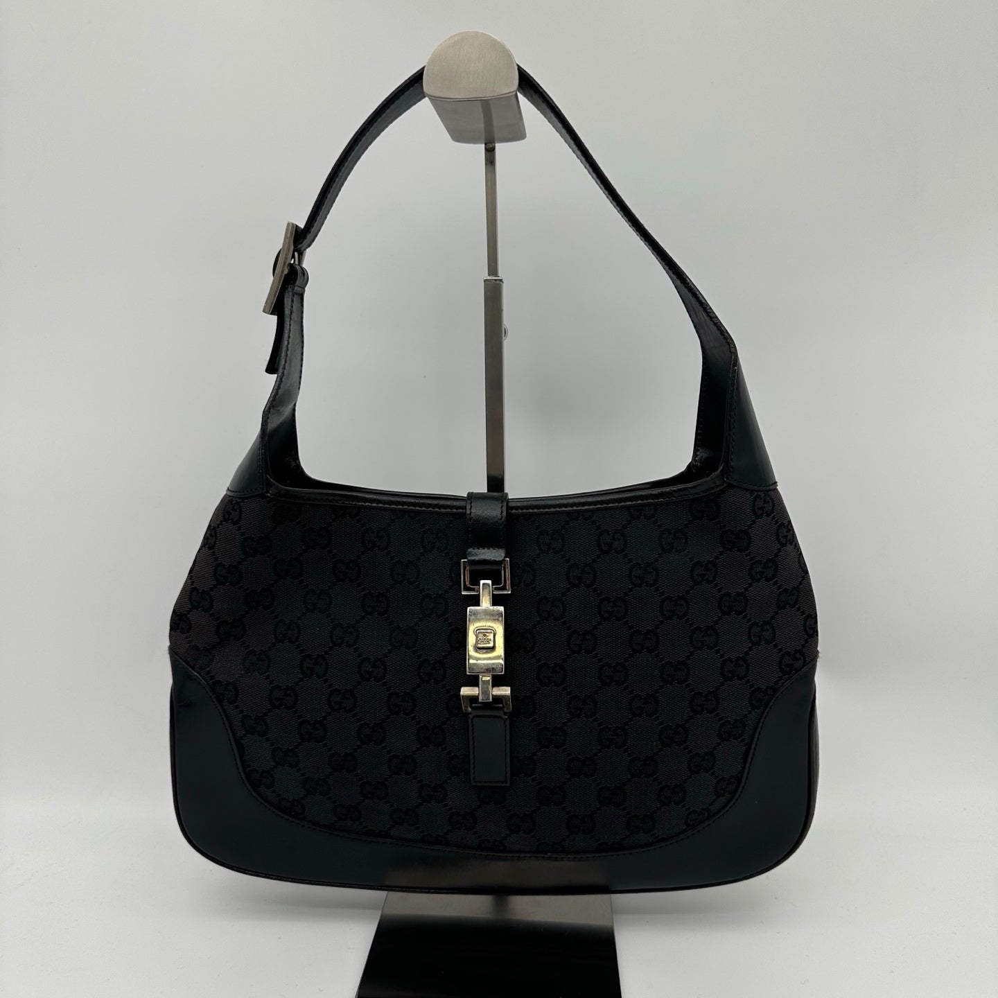 Gucci Black GG Canvas and Leather Medium Jackie Shoulder Bag [Used]