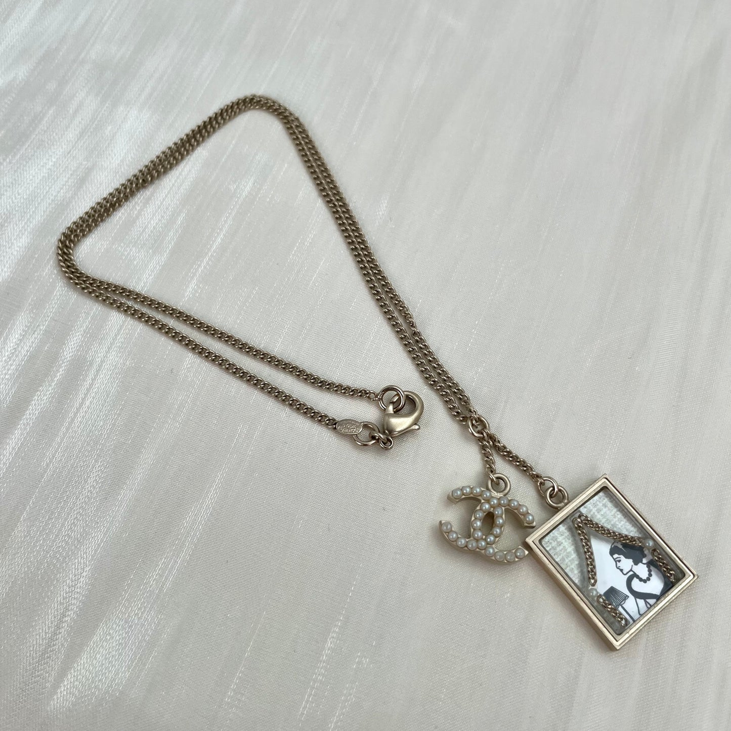 Chanel Mademoiselle Frame Pendant Necklace – 07C[Used]