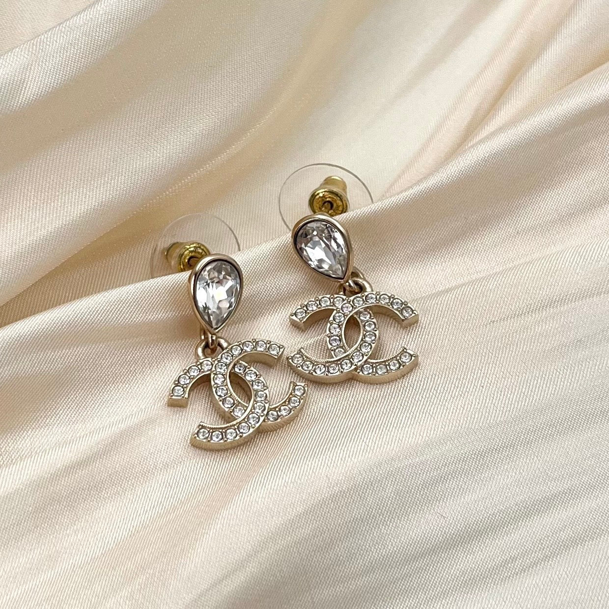 CHANEL Gold Tone Rhinestone CC Drop Earrings [Used]