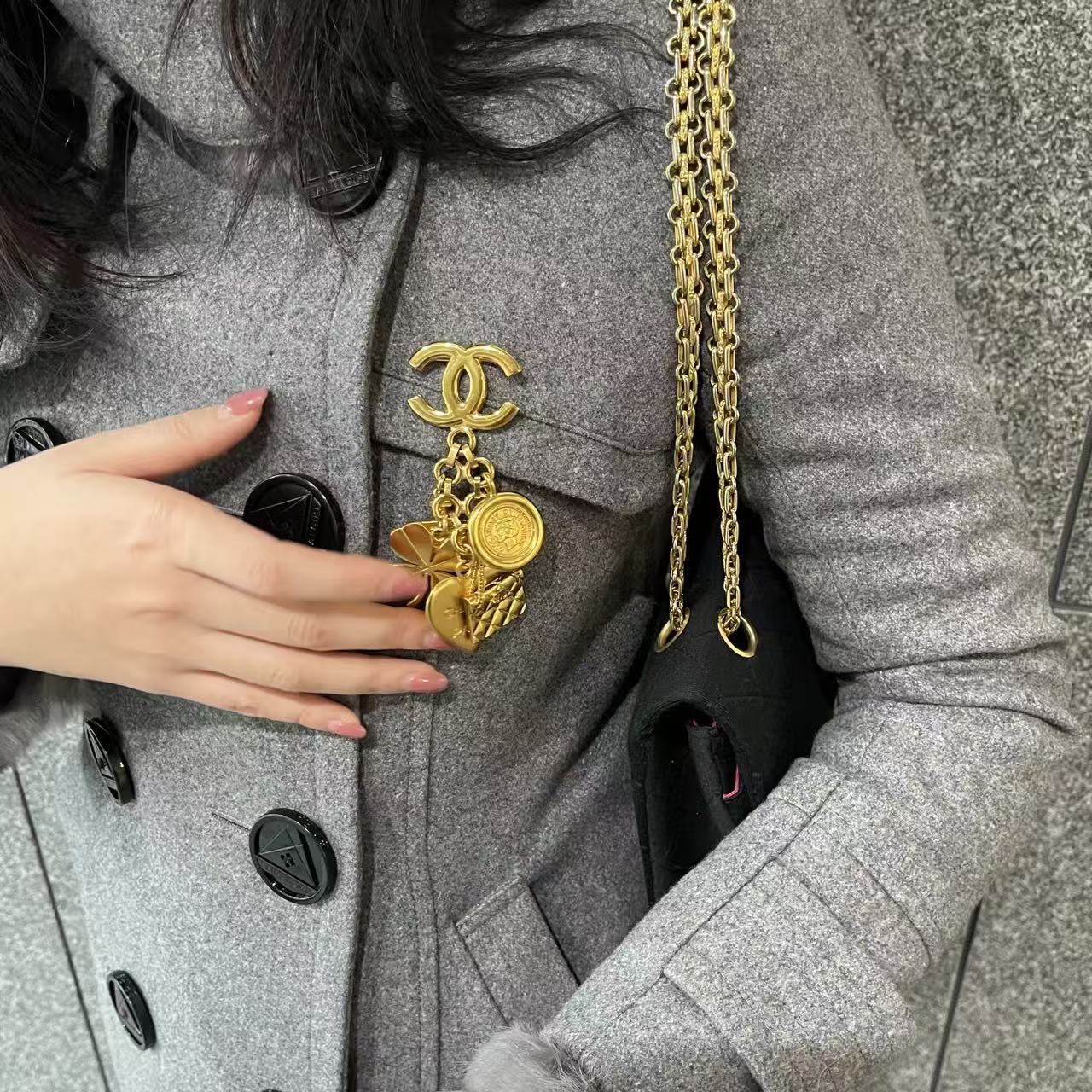 Chanel Vintage 24K Gold-Plated Multi-Motif Charm Statement Brooch [Used]