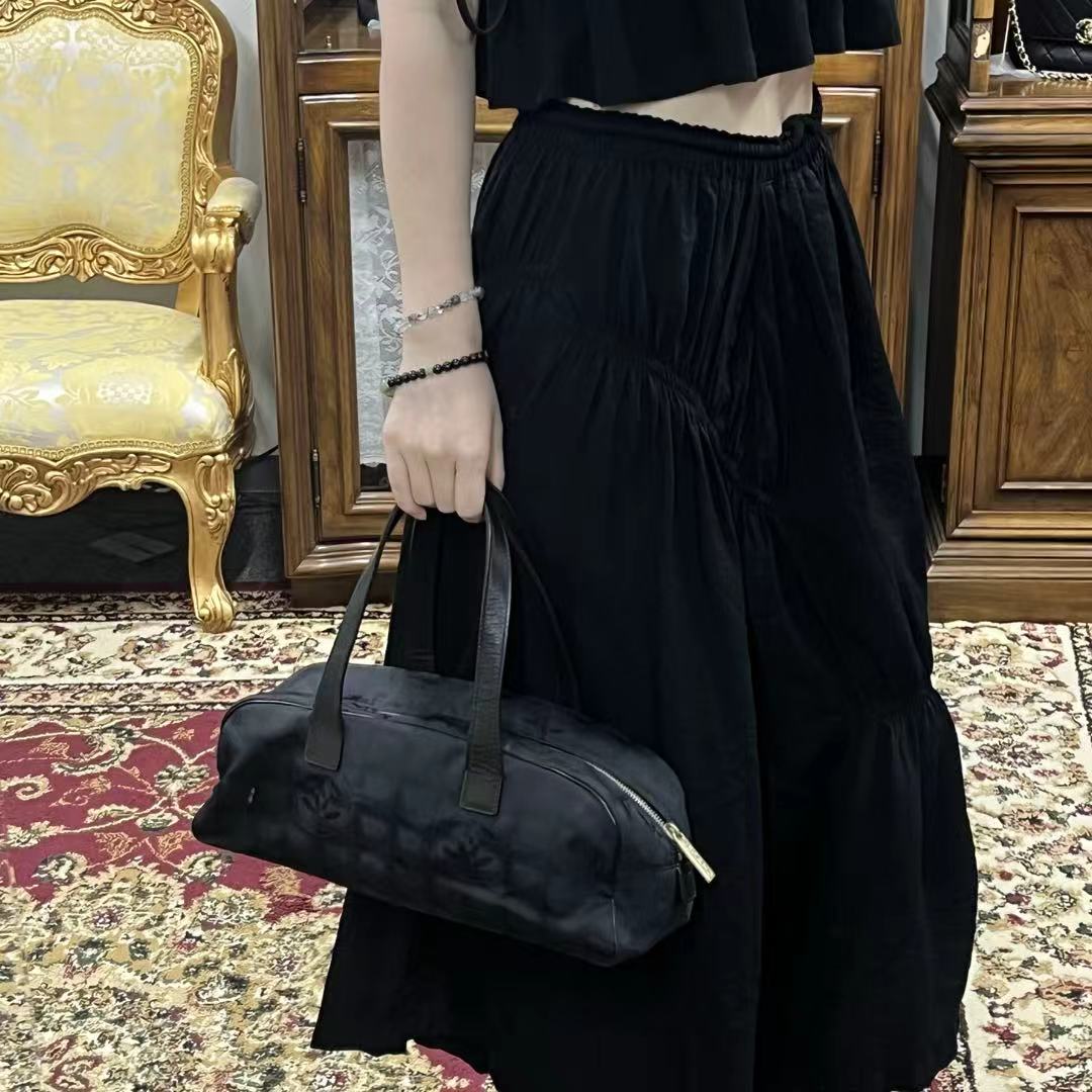 CHANEL Black Canvas Chocolate Bar Baguette Bag [Used]