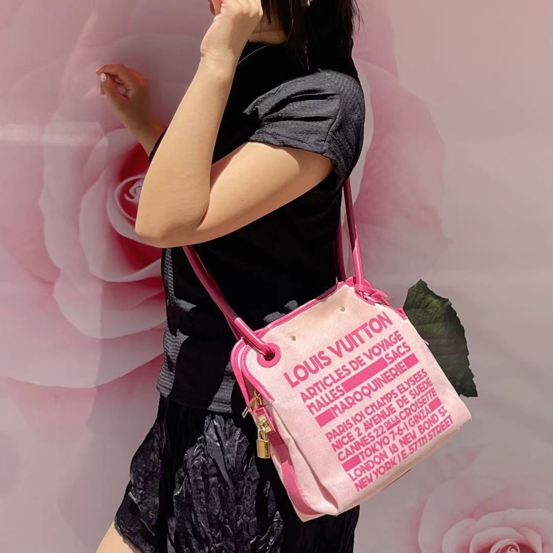 Louis Vuitton Pink Printed Canvas 2009 Spring/Summer Limited Crossbody Shoulder Bag [Used]
