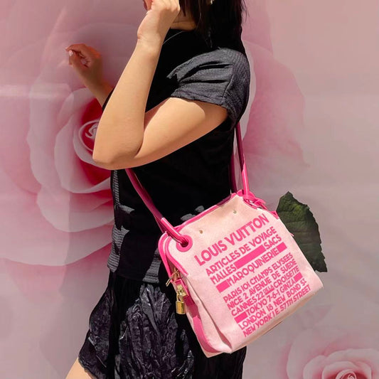 Louis Vuitton Pink Printed Canvas 2009 Spring/Summer Limited Crossbody Shoulder Bag [Used]