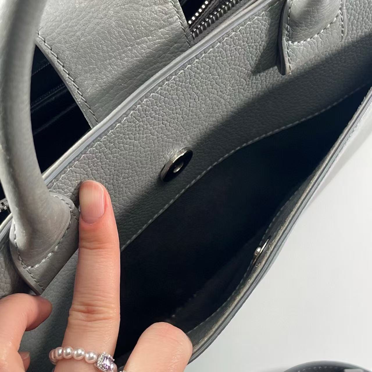 CHANEL Neo Executive Grey Tote Bag 2way [Used]