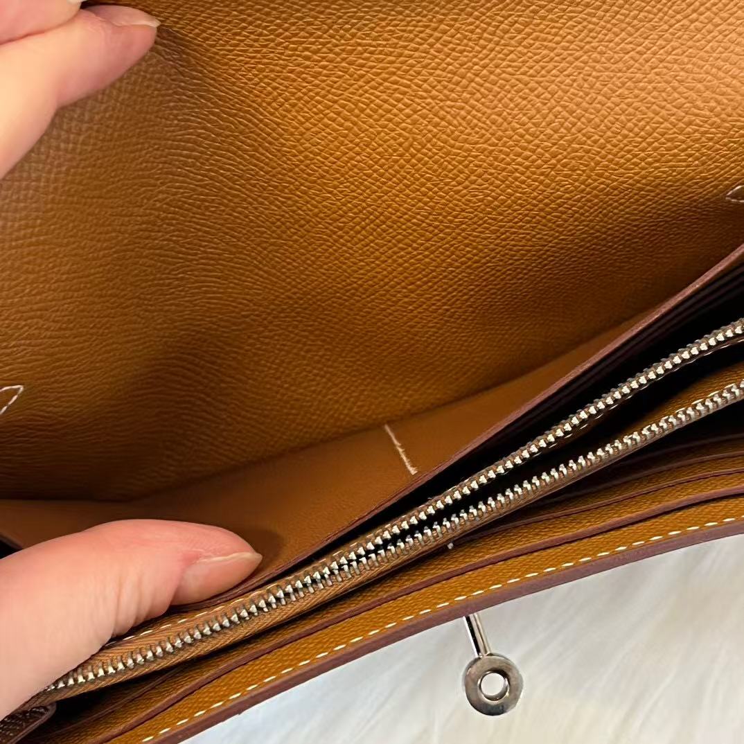 Hermès Kelly Wallet