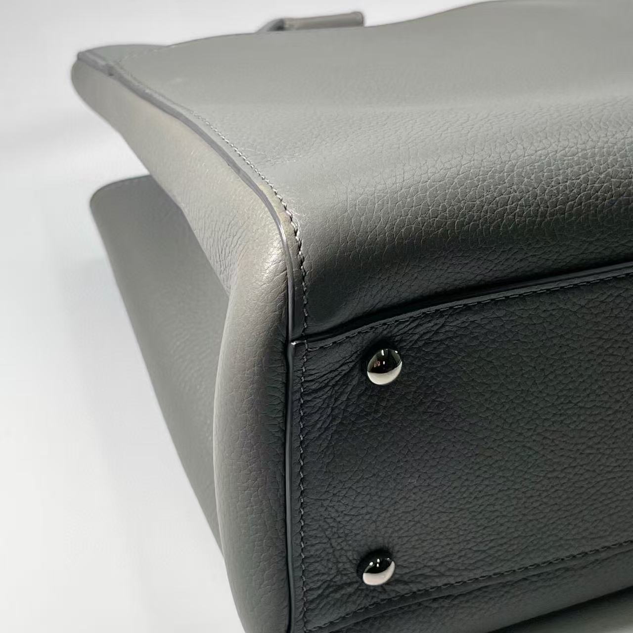 CHANEL Neo Executive Grey Tote Bag 2way [Used]