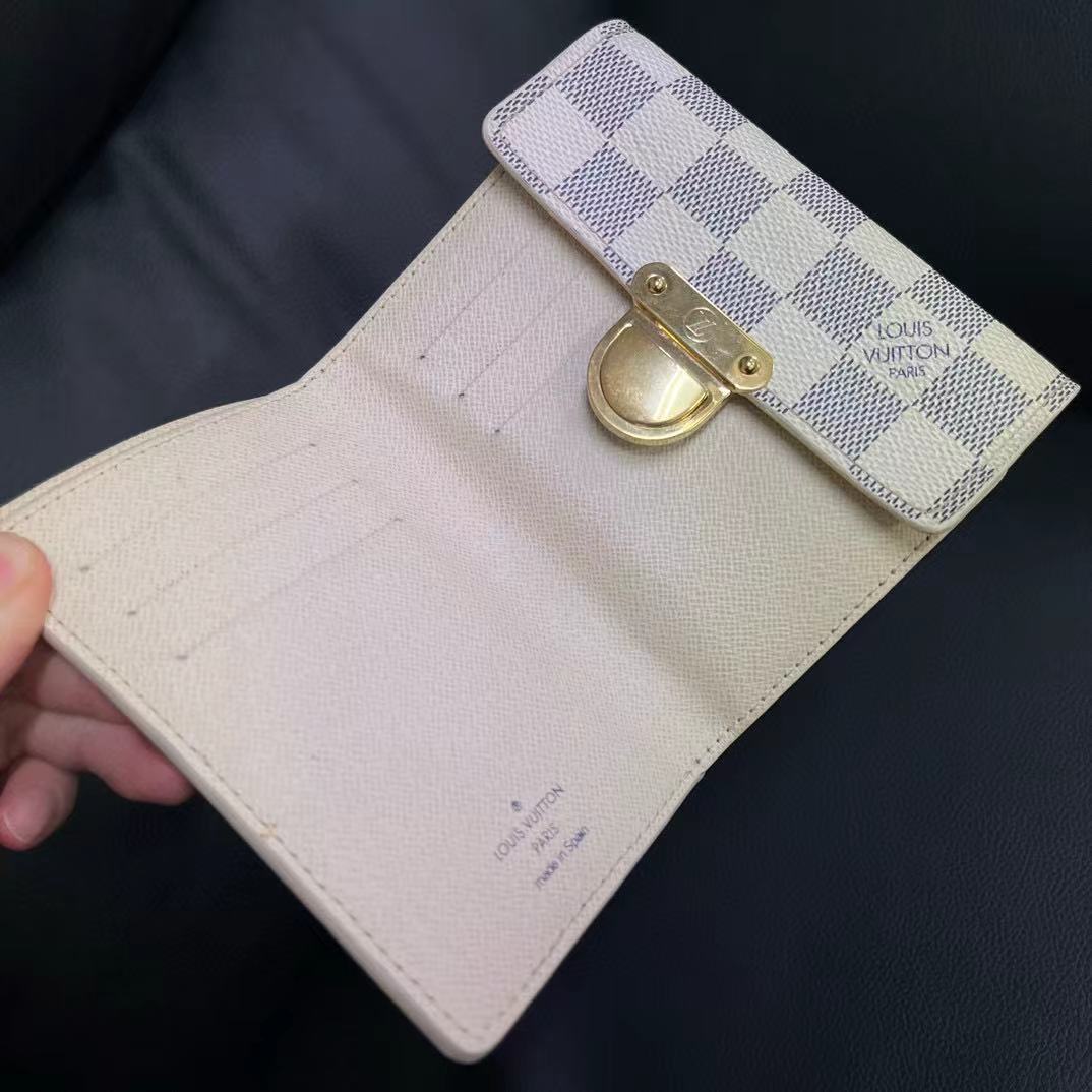 LouisVuitton White Koala damier wallet CA1008 [Used]