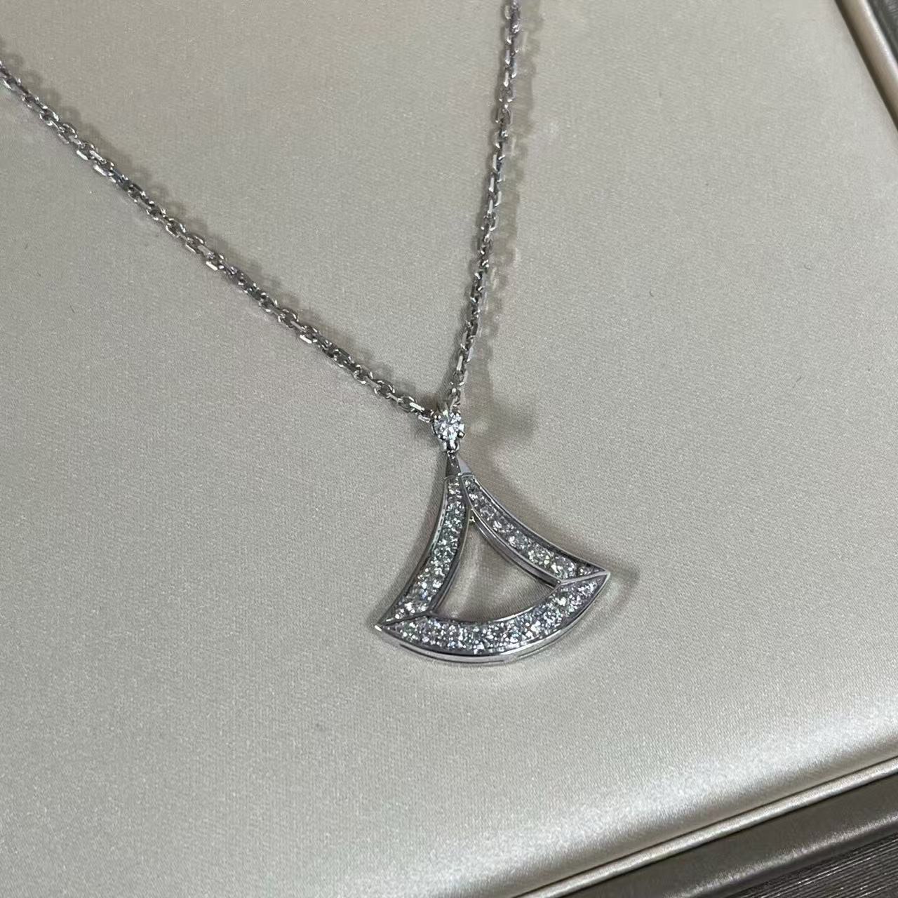 BVLGARI Diva’s Dream Necklace 18K white gold Diamond[Used]